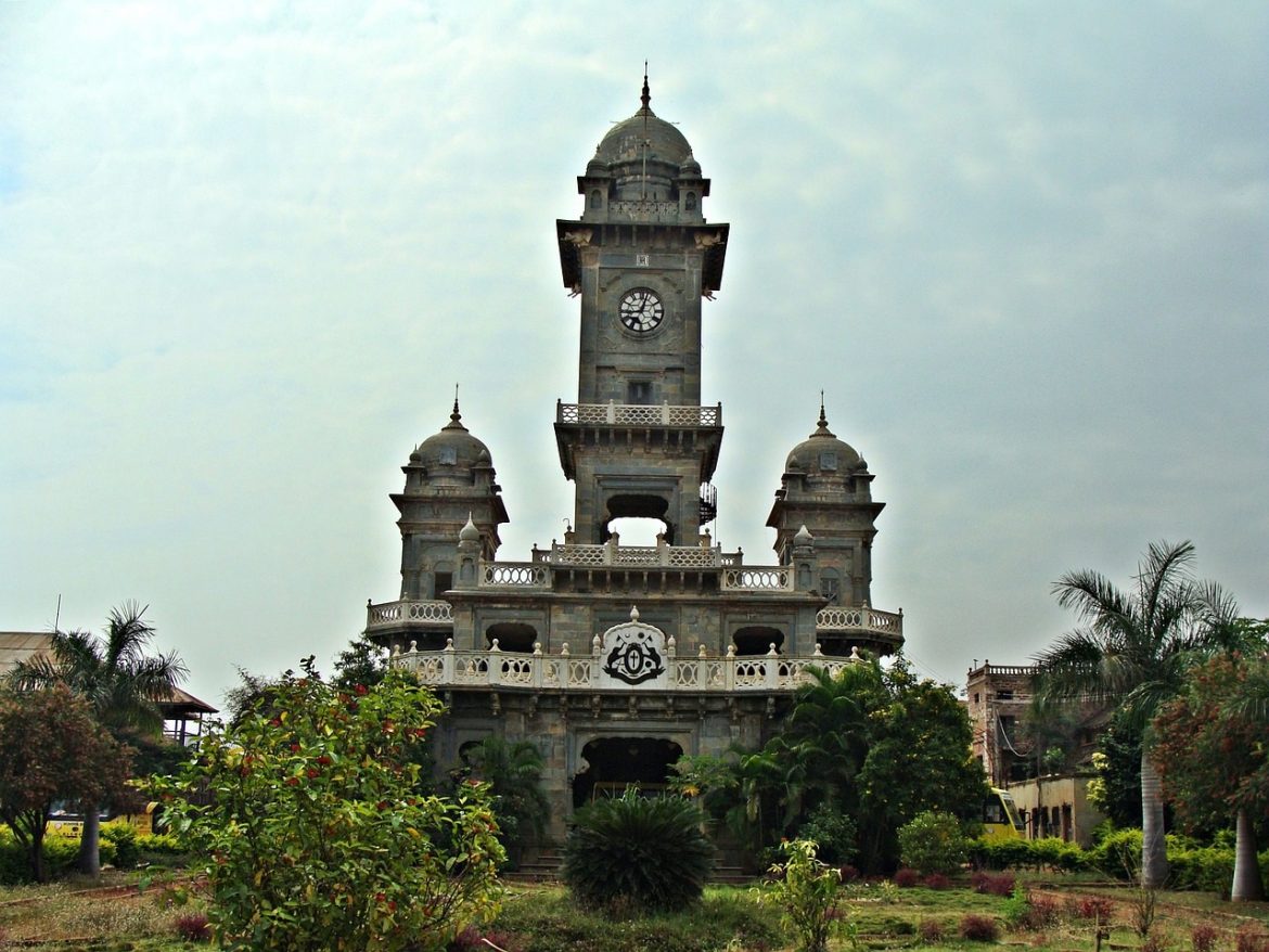 Popo Palace, India