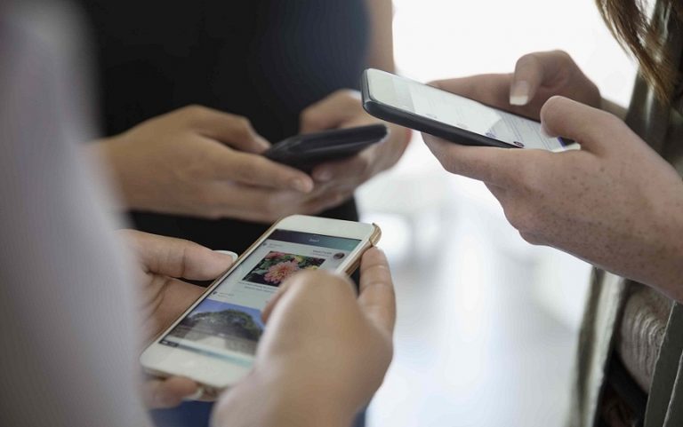The Difference Between Iphone And Smartphone The Difference Between Iphone And Smartphone